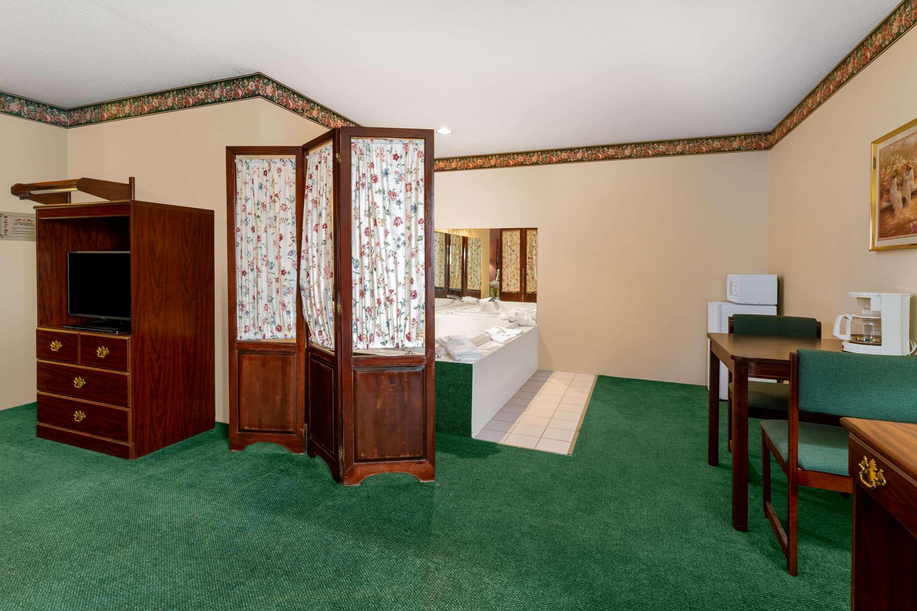 Hotel Super 8 By Wyndham Reedsburg Esterno foto