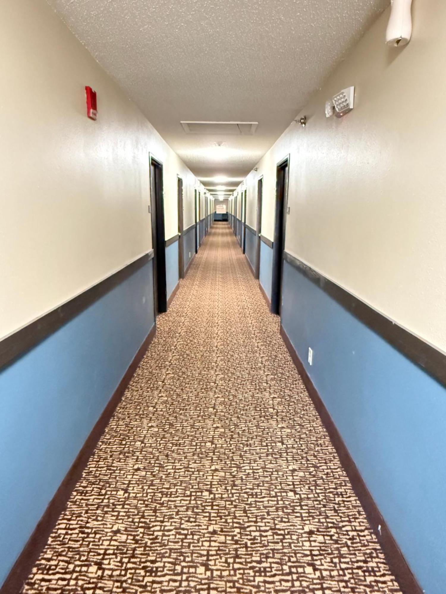 Hotel Super 8 By Wyndham Reedsburg Esterno foto